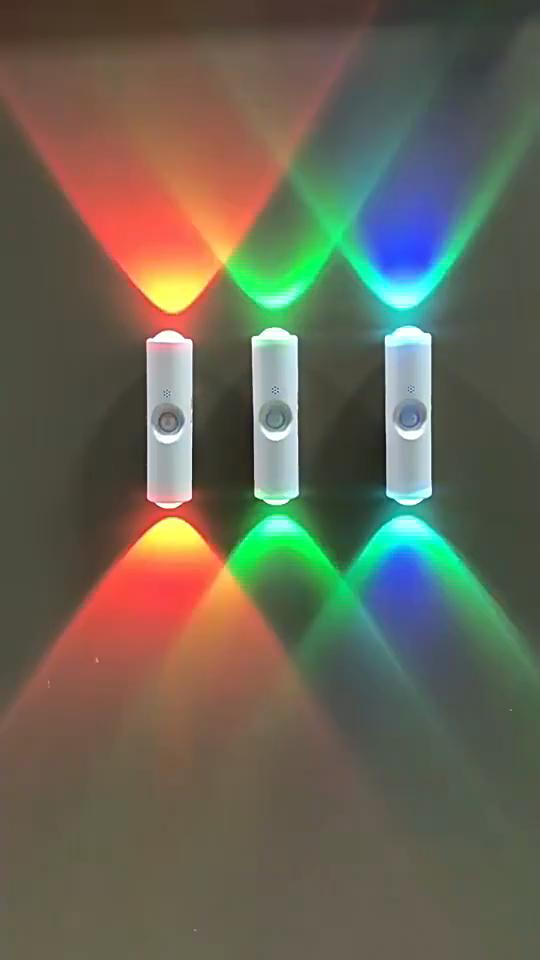 Умный RGB двухголовый настенный светильник с датчиком движения, магнитный ночник, перезаряжаемый прожектор для декора спальни, гардеробной, сада