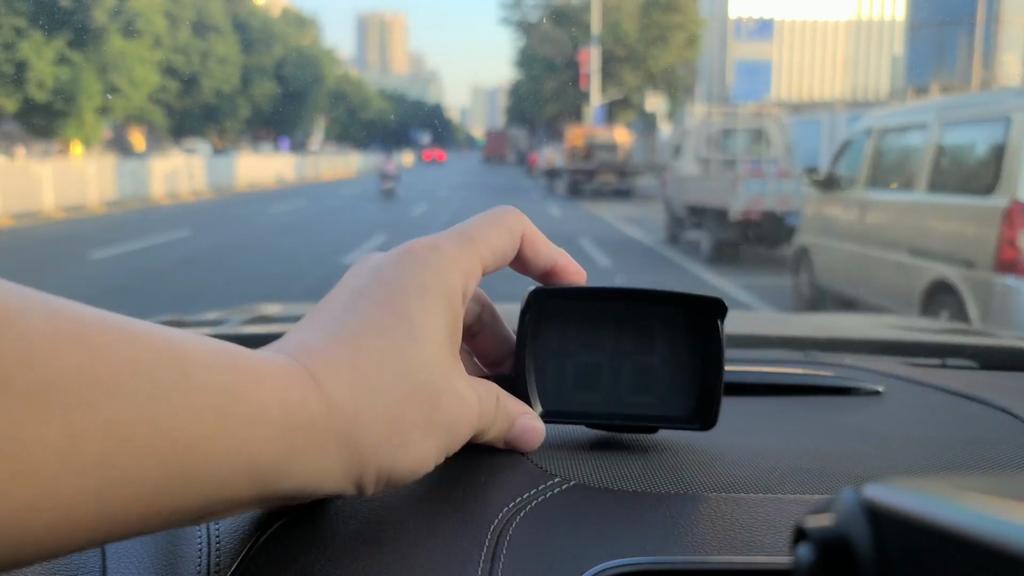 2024 Автомобильный цифровой GPS-спидометр, автомобильный HUD-дисплей со скоростью, миль/км/ч, USB Plug and Play для всех автомобилей