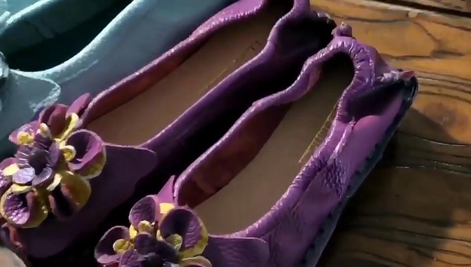 Retro Personality Ethnic Style Comfortable Soft Bottom Women's Shoes Soybean Shoes Shallow Mouth Handmade Breathable Non-slip Single Shoes Female