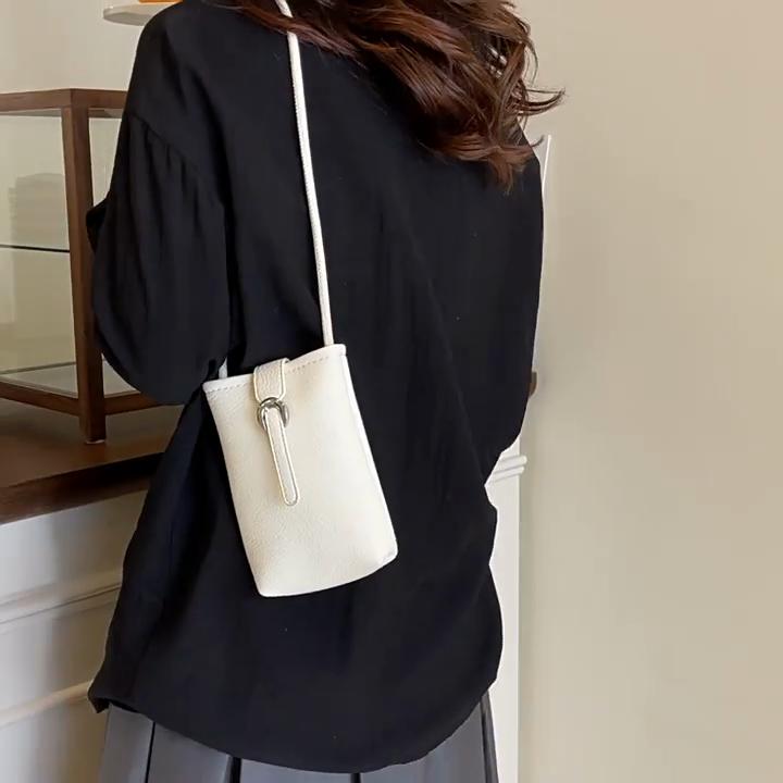 Новая популярная женская сумка через плечо Высококачественные сумки из искусственной кожи Большой вместимости Сумки кроссбоди для женщин Кошелек для телефона с клапаном