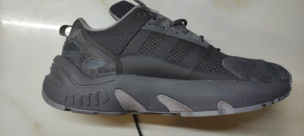 Adidas Originals ZX 22 BOOST - Кроссовки Туфли черные GY6696