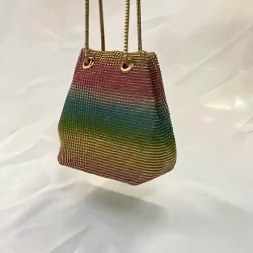 Yogodlns Женские модные сумки-ведра со стразами и бриллиантами, женские сумки на плечо с цепочкой в ​​стиле ретро, ​​блестящие маленькие сумки через плечо, женские сумки