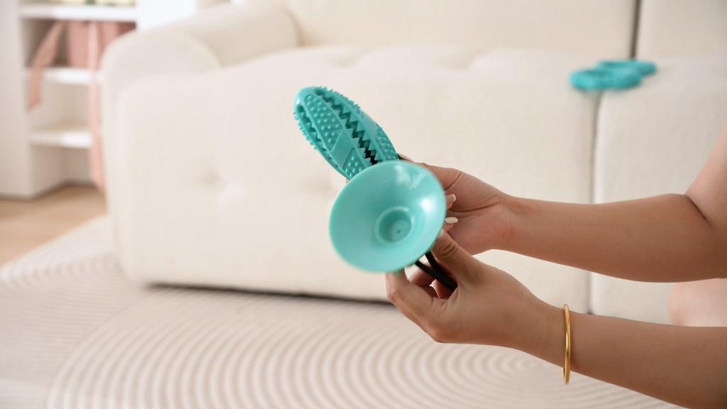 Pet Suction Cup Grinding Tooth Leakage Device, TPR Material, Clean Teeth And Bite Resistance, Pull Rope Interactive Dog Toy