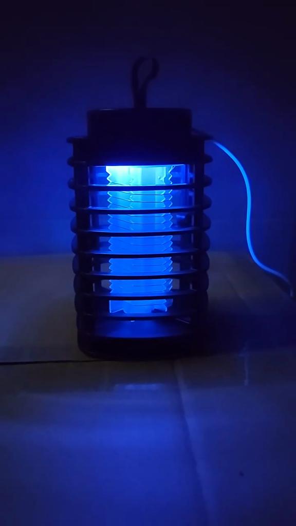 Электрическая лампа-убийца комаров Портативная USB Ловушка для мух и комаров Световой индикатор для дома В помещении и на улице Настенная Настольная Настенное крепление Двойное использование