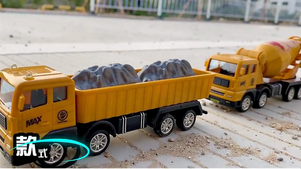 Kids Engineering Vehicle Model With Pullback And Interactive Features For Early Education