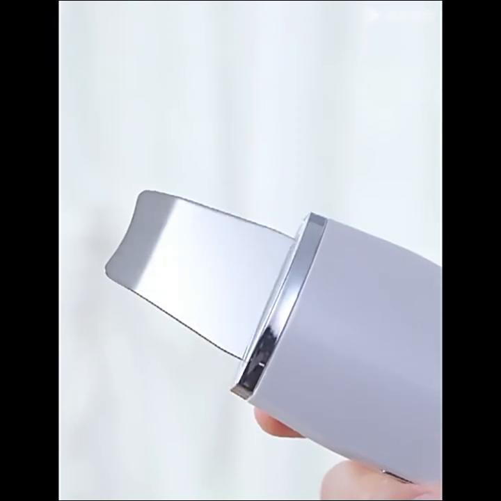 Ultrasonic Skin Scrubber Deep Cleansing Facial Massager