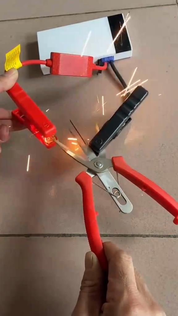 16800mAh Car Battery Charger for Auto Power Bank Booster 12V Starting Device Petrol Diesel Car Jump Starter