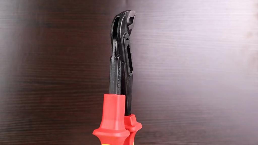 LAOA VDE ключ для водяного насоса 10-дюймовый изолированный трубный ключ плоскогубцы для водяного насоса инструмент электрика CR-V