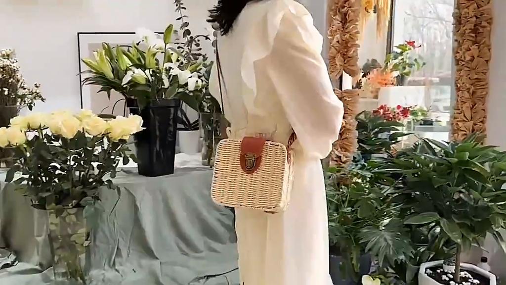 Женская соломенная сумка ручной работы, женские сумки через плечо, пляжная дорожная сумка через плечо, женская маленькая сумка-коробка из ротанга, сумка-шоппер, сумки-тоуты Bohemia