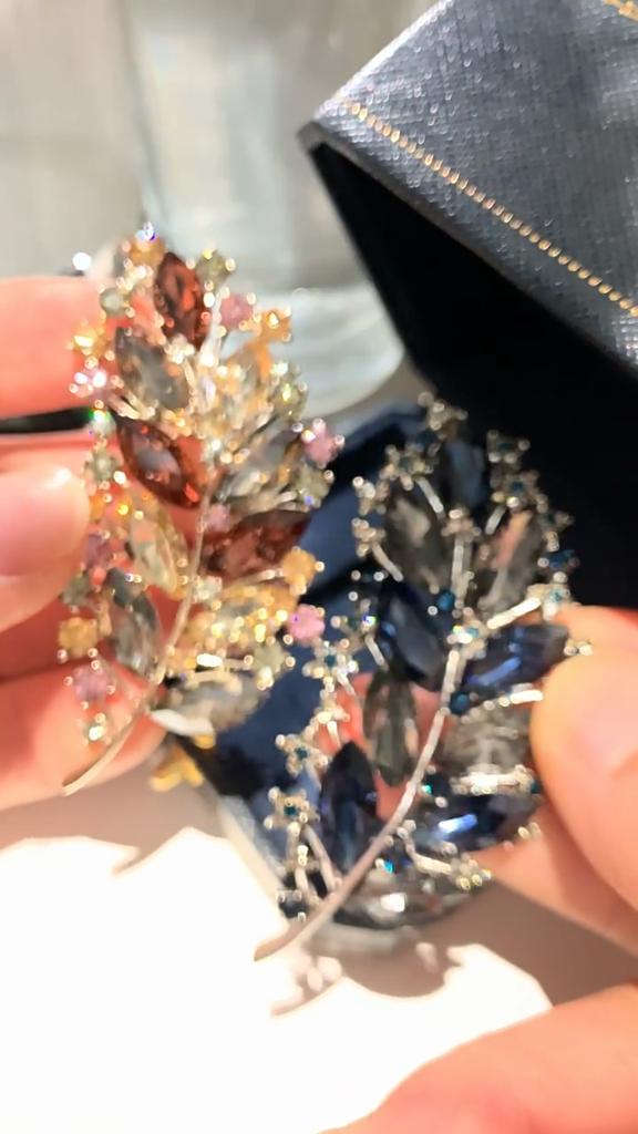 Senior Brooches Flower Leaf Brooch Pins for Women Suit Pendant Fashion Brooches Jewelry