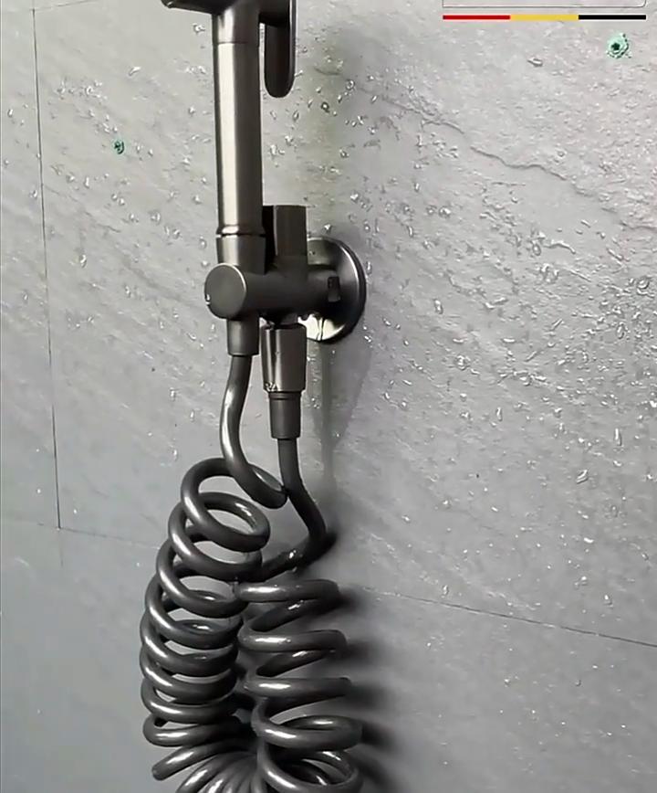 Sprayer Bidet Set Solid Brass Body Shine Chrome Black Gold Metal Grey Brass Shattaff Bathroom Toilet Fixture Cold Tap