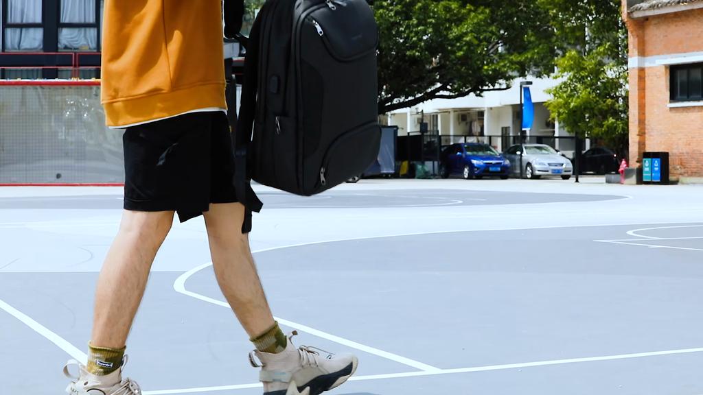 Tigernu Large Capacity New Fashion Backpack Men 15.6" Laptop Anti Theft Backpack School Travel Bag Male Waterproof TPU