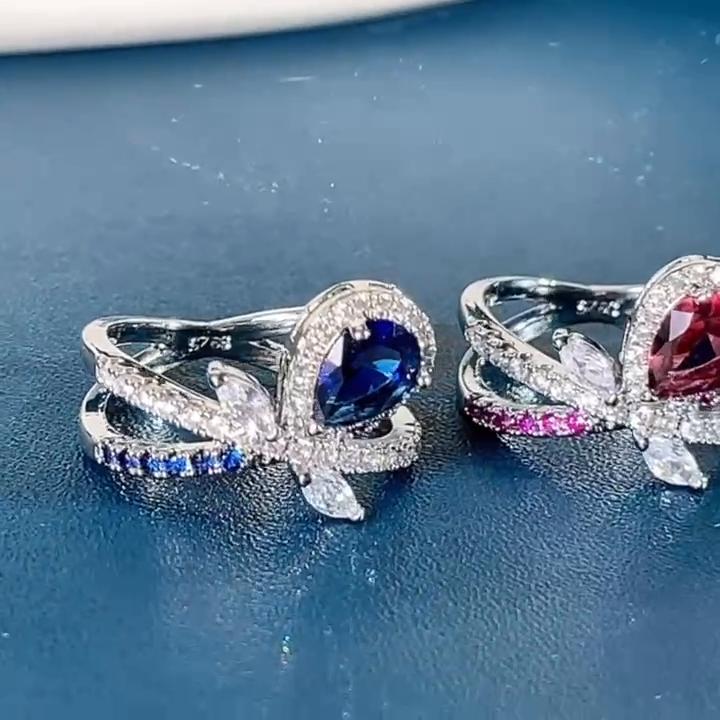 BELLA BOX Oval Shaped Red Cubic Zirconia Women Rings Luxury Ladies Jewelry For Party Best Mother's Gift Brilliant CZ Rings