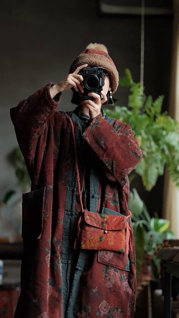 Johnature Women Vintage Red Floral Corduroy Warm Button Long Sleeve Pockets Coats Winter Chinese Style Coats