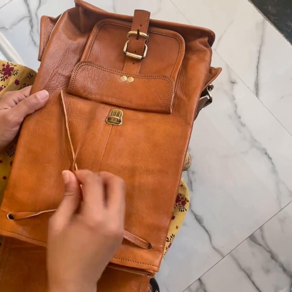 Personalised Leather Backpack Vintage Laptop Bookbag for Unisex Brown Leather Backpack Purse College School Bookbag Weekend Travel Daypack