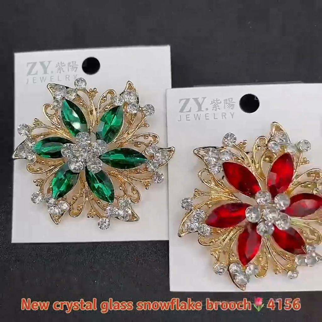 Rhinestone Flower Brooch for Women Unisex Crystal Glass Pins Banquet Party Backpack Gifts Jewelry Accessories