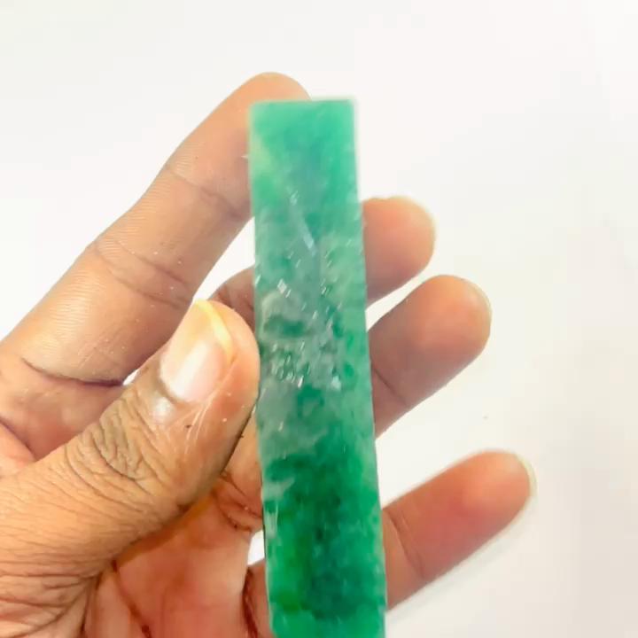 250 Ct Natural Colombian Green Emerald Uncut Rough Raw Gemstone