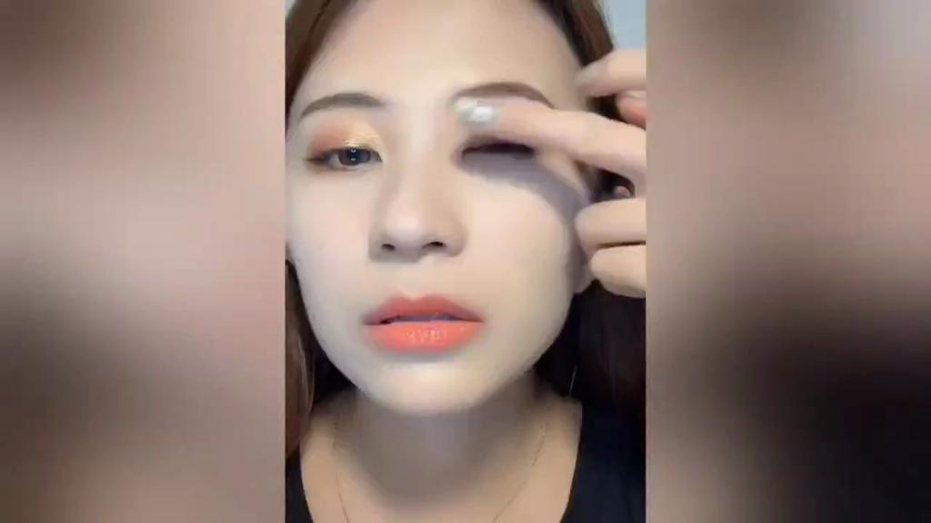 Two-tone Eyeshadow Palette Earth Pearlescent Matte Natural Brightening Sleeper Silkworm Contouring Waterproof Eyeshadow Tray Lasting Setting Makeup