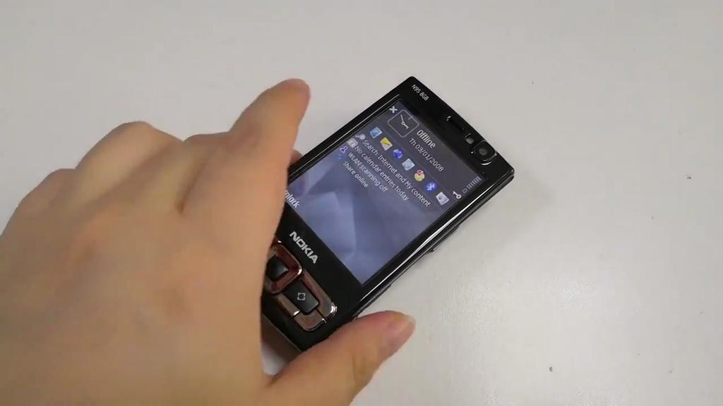 Восстановленный Nokia N95 8GB Оригинальный Разблокированный 3G GSM 5MP Wifi GPS Слайдер Черный Мобильные Телефоны