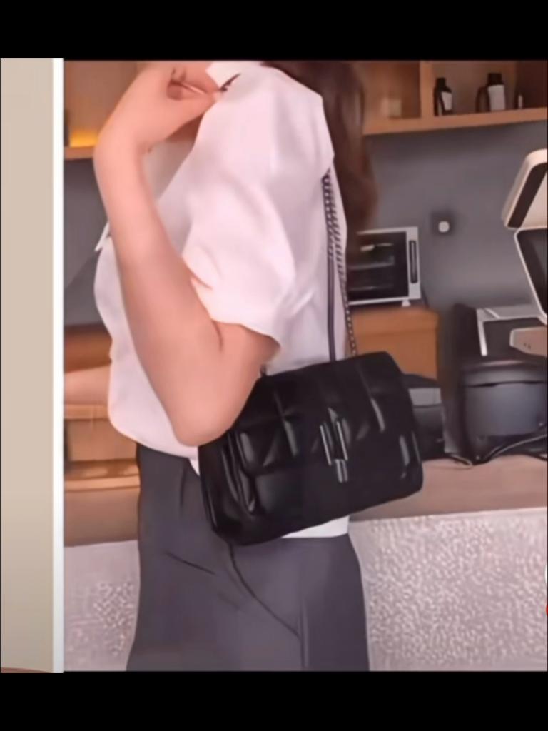 Классическая модная черная квадратная сумка-цепочка на плечо, минималистичная женская сумочка с клапаном под мышками и стеганым узором