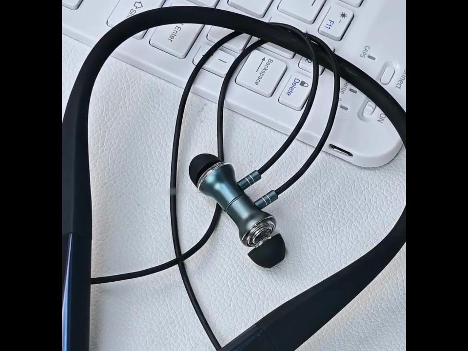 OKSJ Neckband Bluetooth Headphones, Long Battery Life, Noise Reduction, Compatible with All Phones, Black