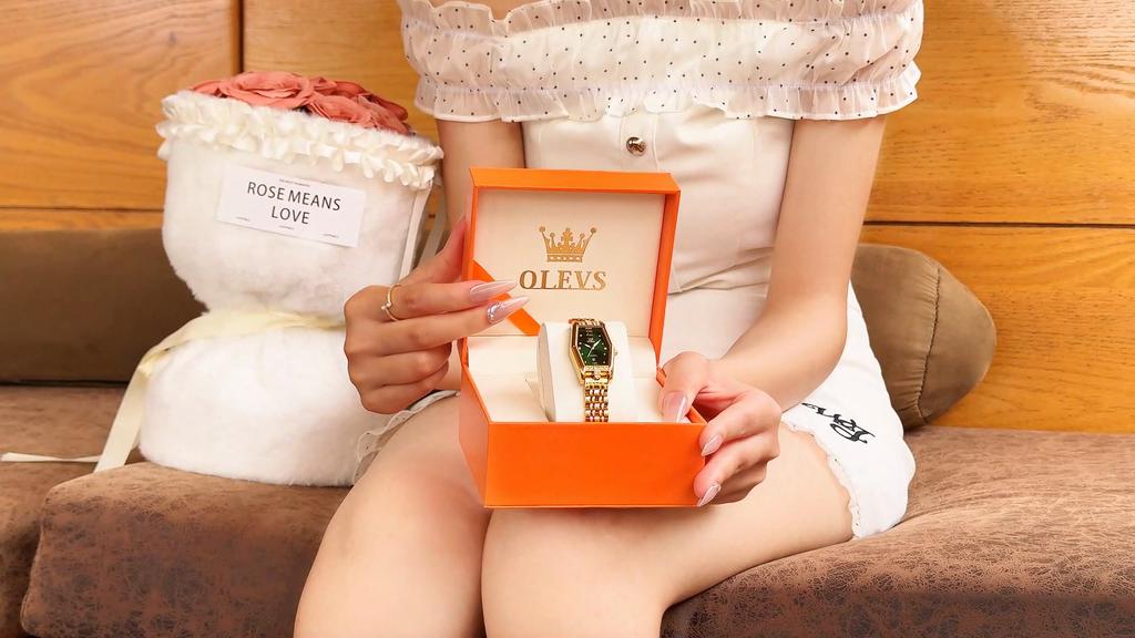 Элегантные женские часы Модные кварцевые часы Водонепроницаемые Светящиеся Наручные часы из нержавеющей стали Подарки