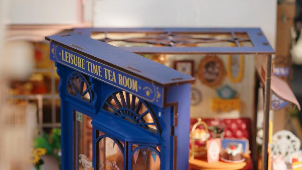 ROBOTIME Rolife 3D Puzzles Leisure Time Tea Room DIY Miniature House DG171