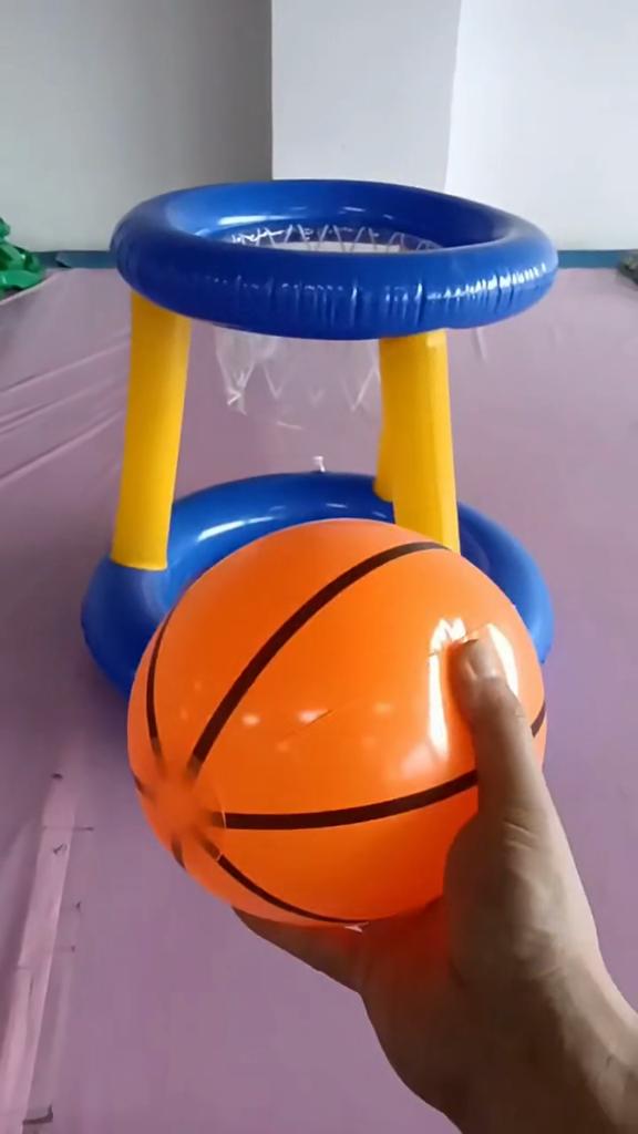 Надувная баскетбольная стойка Набор для плавания Водяные шары Набор для плавания Игрушки для стрельбы Надувные игрушки для бассейна Уличные водные игрушки