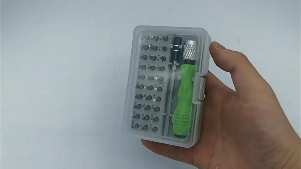 Набор из 32 маленьких прецизионных отверток с битами из хром-ванадиевой стали и кейсом для хранения