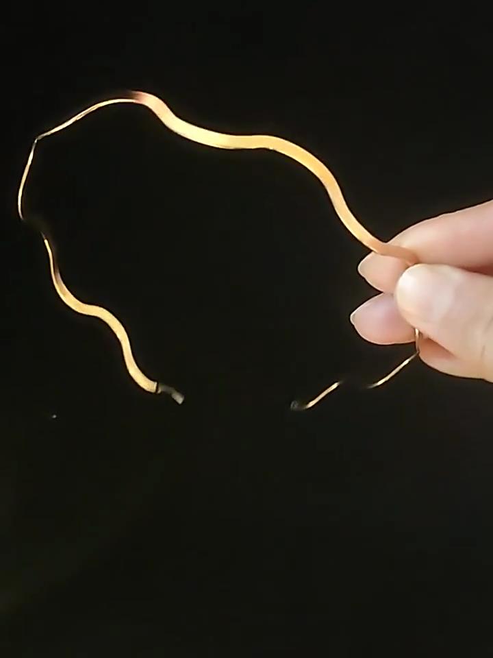 Женский минималистичный металлический тонкий обруч для волос