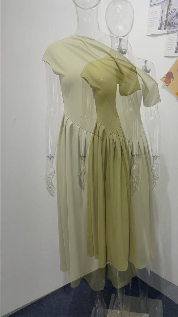 Elegant Off Shoulder Dress For Women Spring Summer Short Sleeve Fold Long Dresses Female 2025 Fashion Solid Color Holiday Lady Dresses