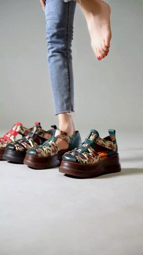 Retro Sandals 2024 Summer New Hook & Loop Round Toe Genuine Leather Comfortable Thick Bottom 6cm Women's Platform Shoes