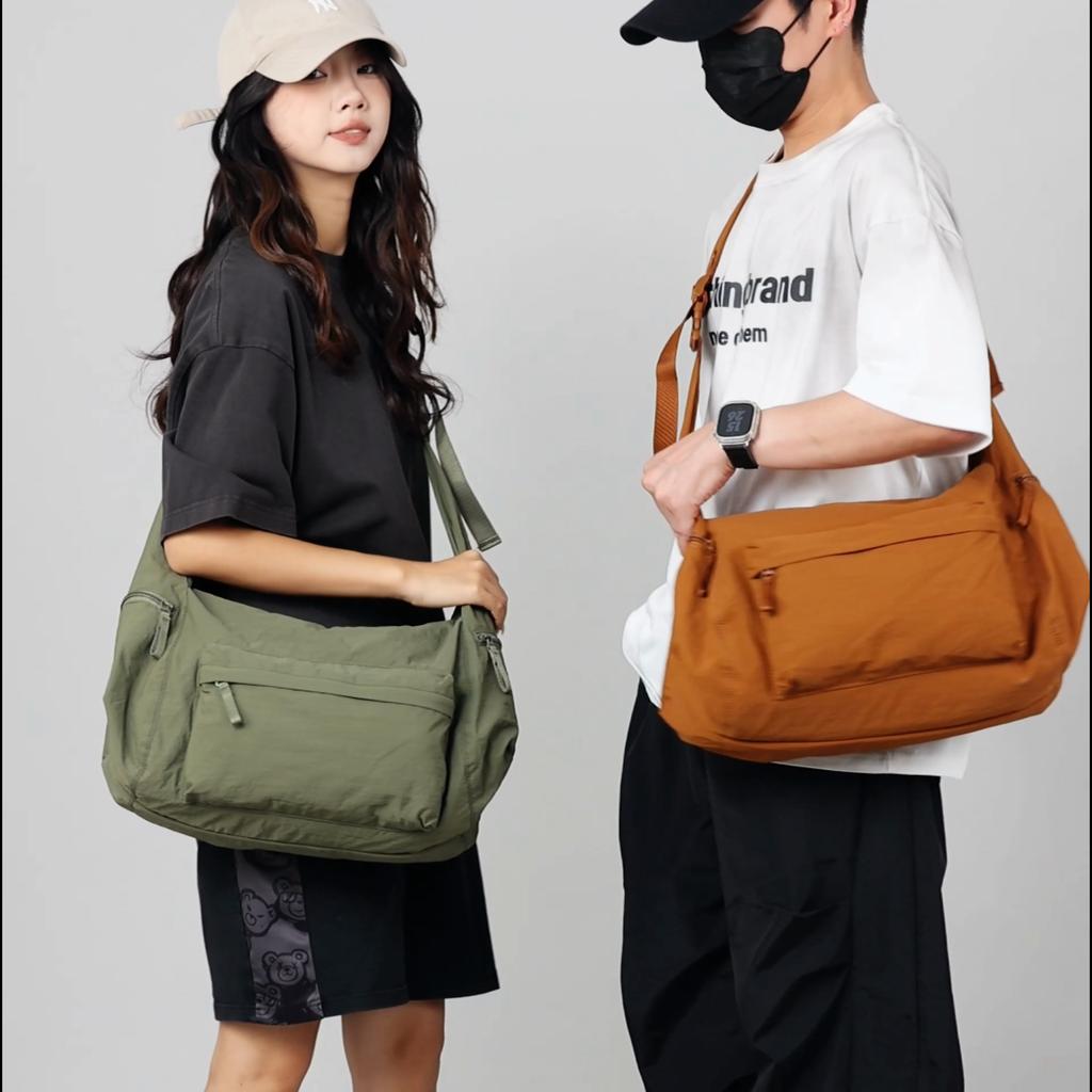 Waterproof Nylon Bag Unisex Large Capacity Sports Shoulder Bag Crossbody Bag