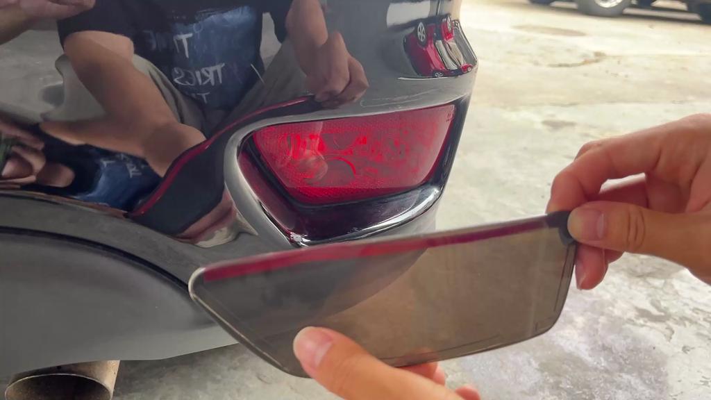 Car Rear Fog Light Lamp Covers ABS Lamp Decoration For Jeep Grand Cherokee For Jeep Compass For Dodge Journey Car Exterior Accessoriess,Smocked Black