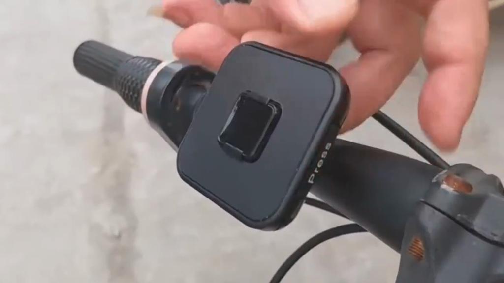 Magnetic Bike Phone Mount Bicycle Riding Bracket Navigation Shockproof Equipment