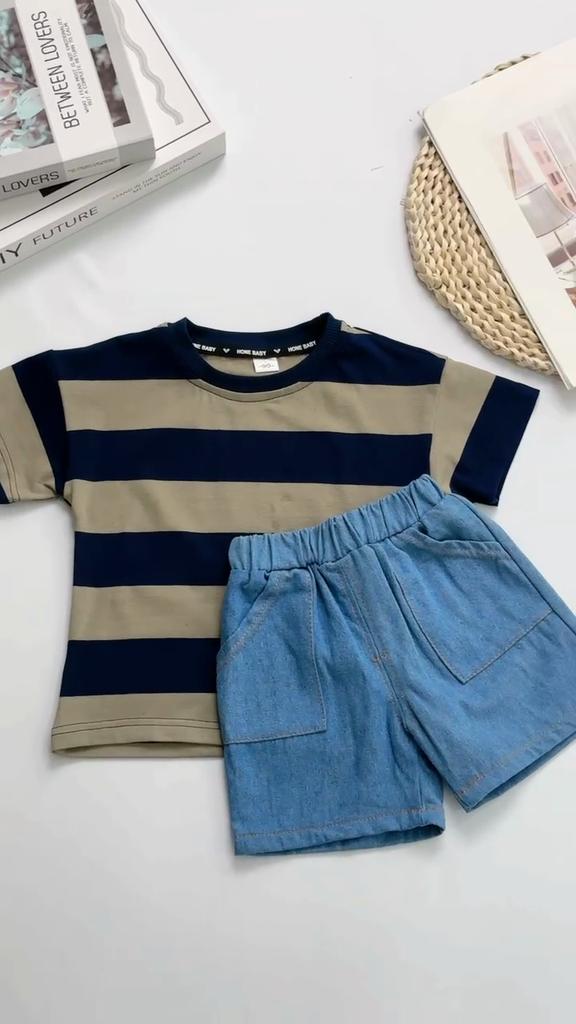Новый летний комплект повседневной одежды для мальчиков, свободные детские полосатые шорты с короткими рукавами + зарубежные шорты, комплект из двух предметов