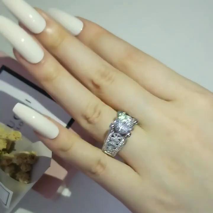 Fashion Luxury Crystal Engagement Ring For Women Aaa White Cubic Zirconia Silver Color Rings Wedding Trend Female Jewerly