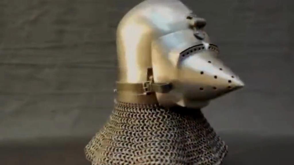 Medieval Pigface Bascinet Helmet with Aventail  Knight Hounskull Helmet