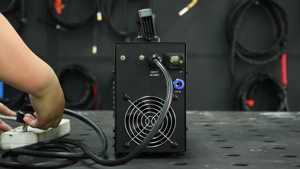 HZXVOGEN IGBT Plasma Cutter Inverter HVC50 220V 50Amp Plasma Cutting Machine Portable High Frequency Contact Arcing Cutter Max Cut 15mm